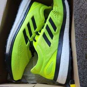 Men's Adidas Running Sneaker